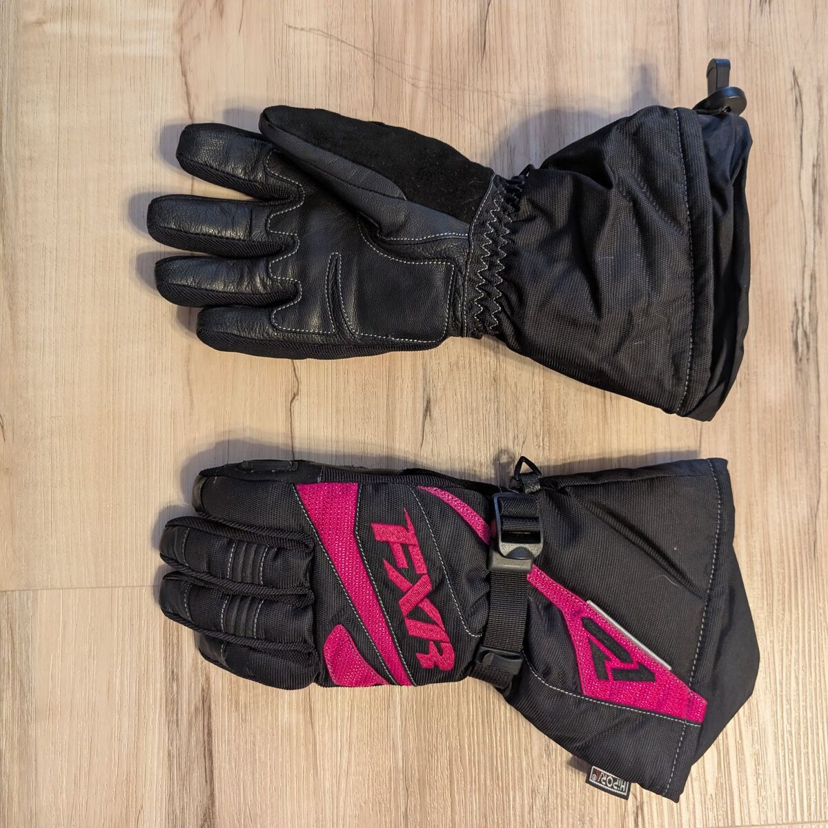 FXR women's snowmobile gloves