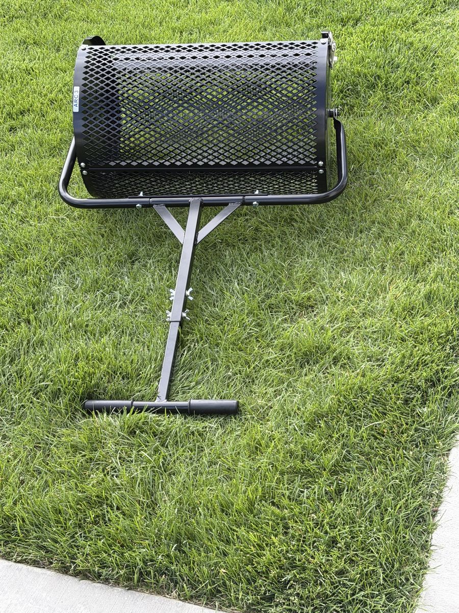 Compost roller