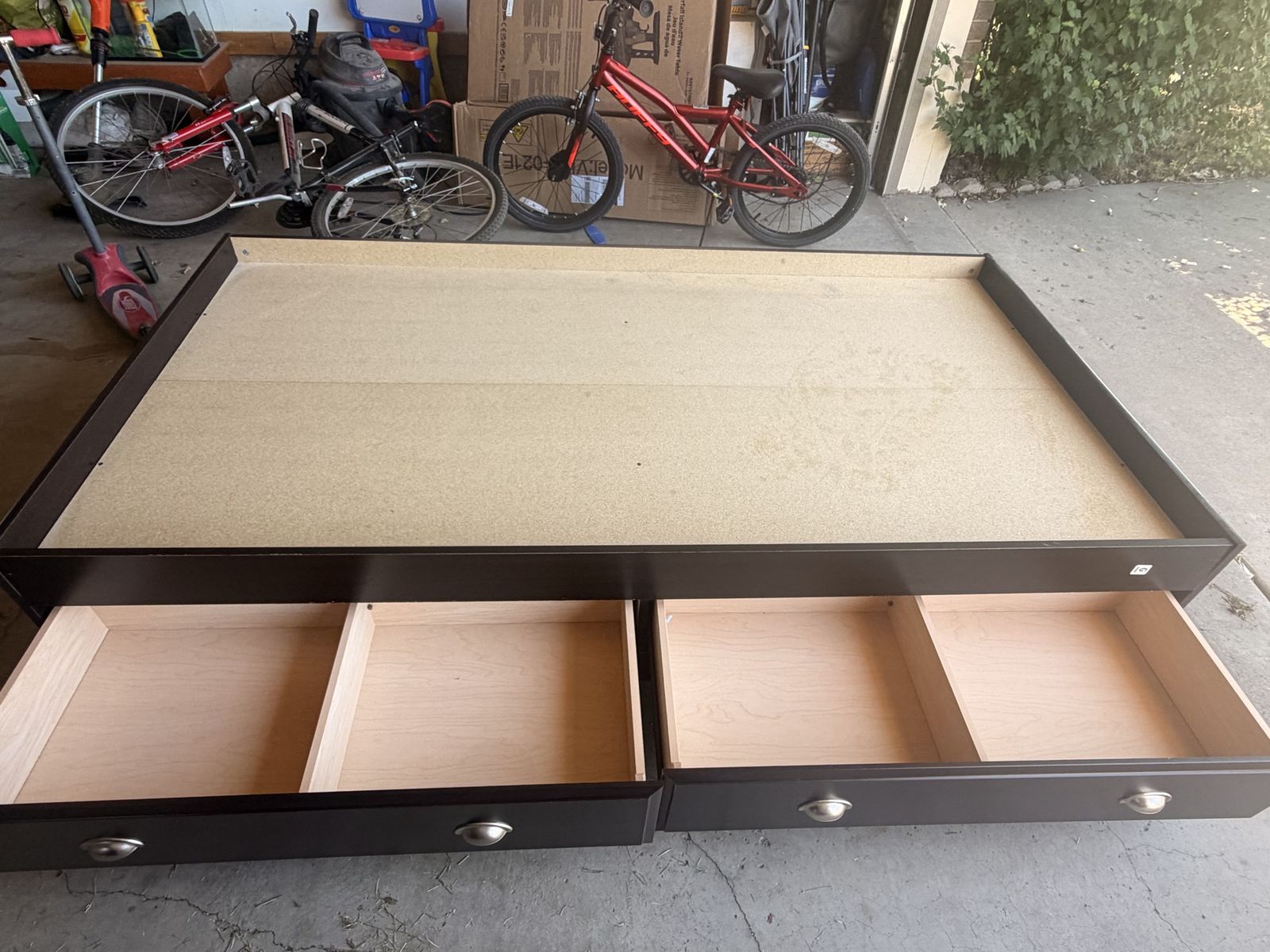 Twin size bed frame