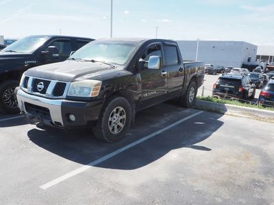2005 Nissan Titan LE