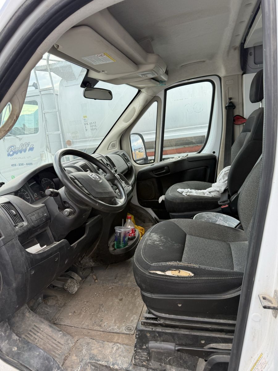 Main image 11