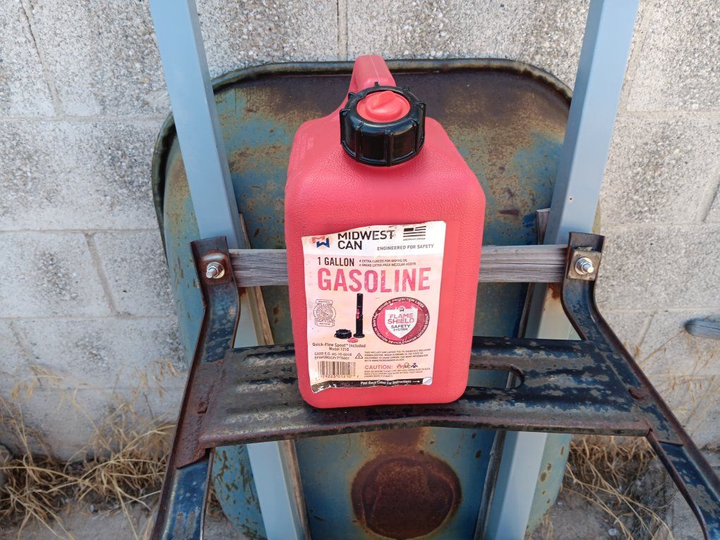 1 gallon gas fuel container