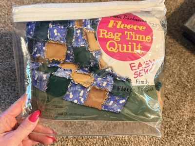 Fleece quilting kit