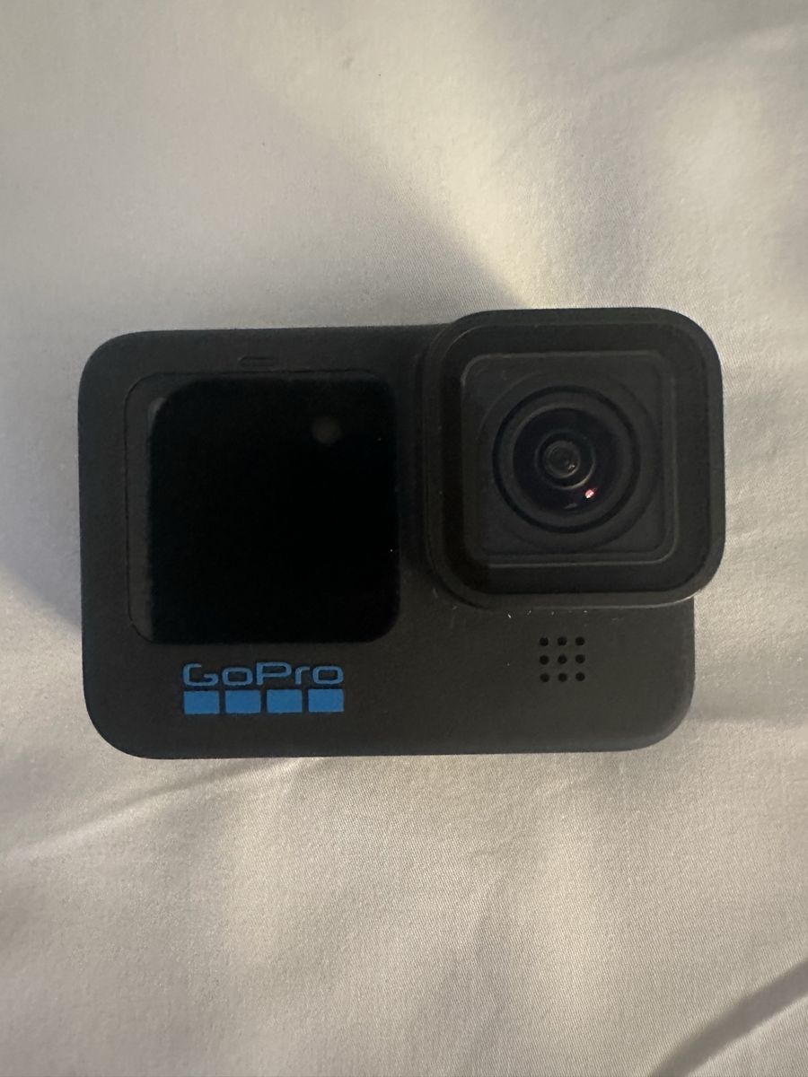 Go Pro Hero 10 Black and Accessories