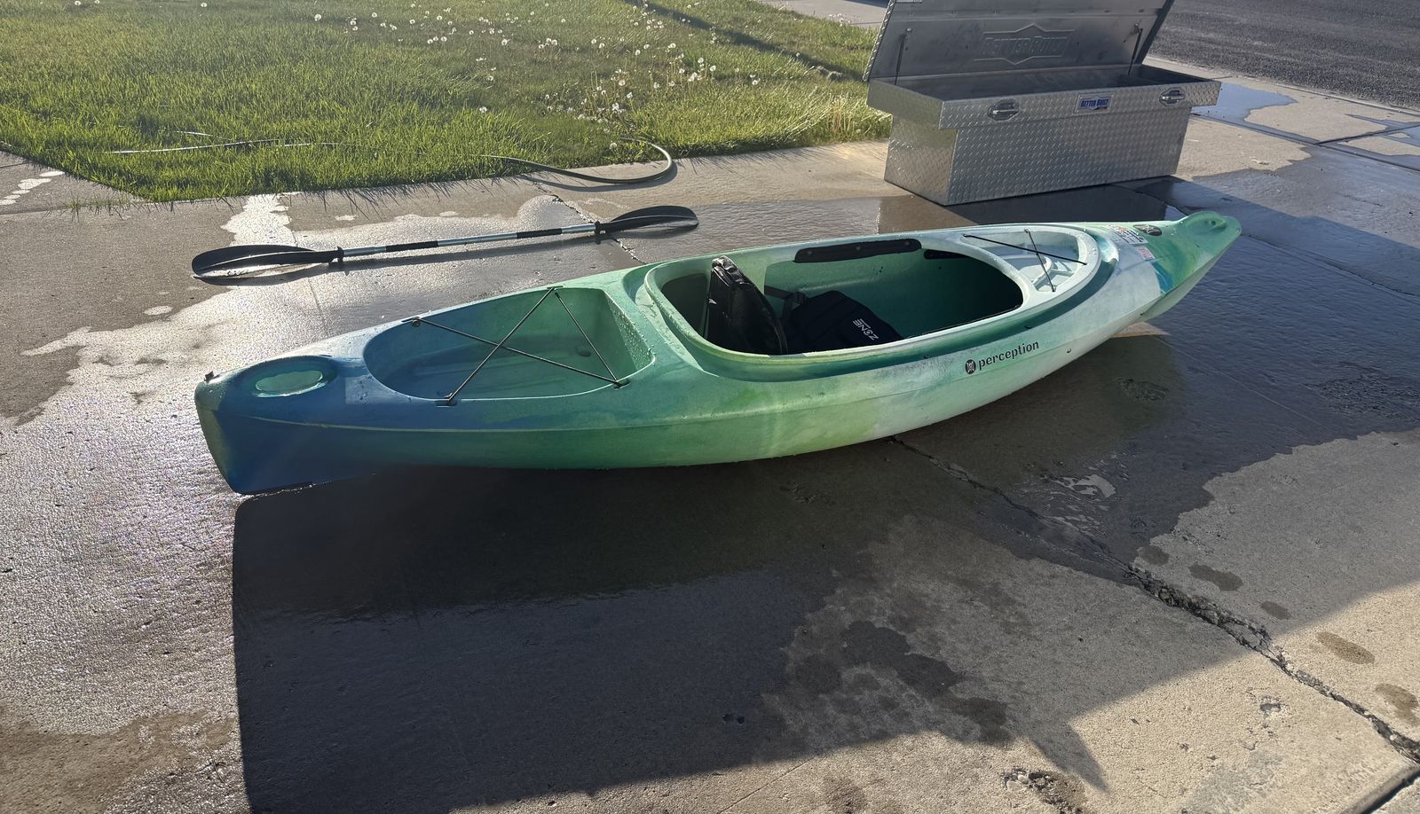 Kayak Perception Impulse 10.0 with paddle