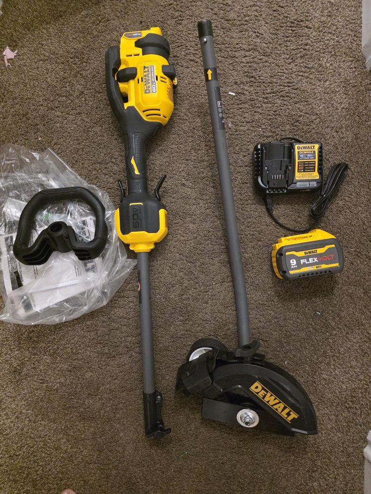 New DEWALT FLEXVOLT 60V MAX 7.5 in. Cordless Edger Kit with 9 Ah Battery & Charger