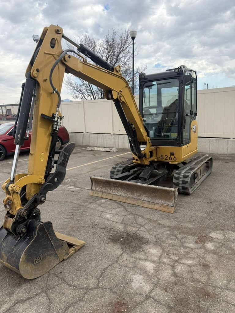3+ Ton Mini Excavator Rental – Cat 303.5 - See description for half day +