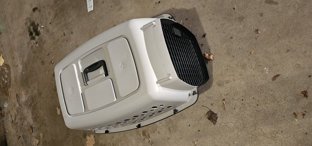 Small Pet Kennel with dog bed