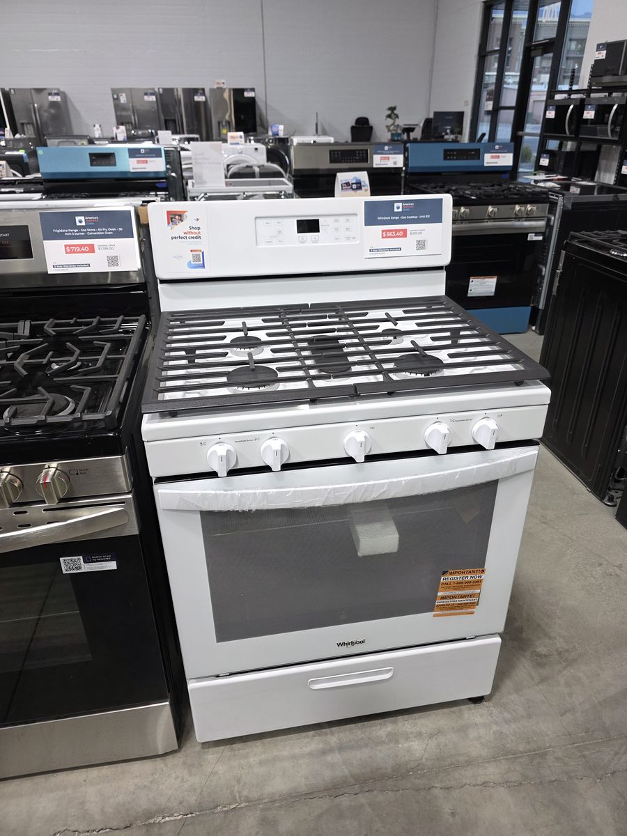 Whirlpool Freestanding Gas Range — 30 Inch, 5 Burners, White, Brand New