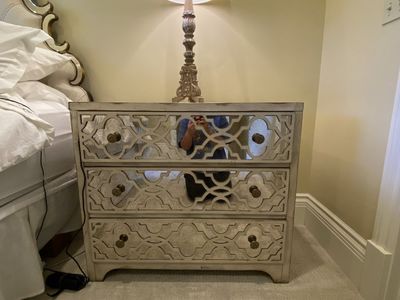 Hooker Furniture 5 piece bedroom set