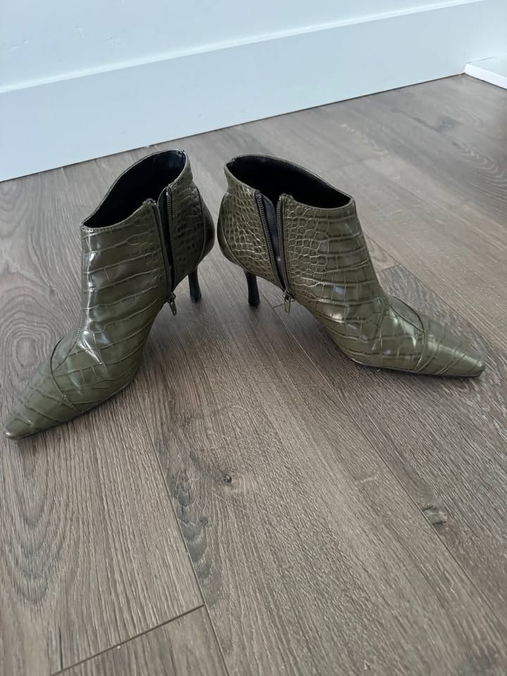 Zara Trafaluc Croc-Embossed Ankle Boots – Size 39