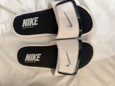 Nike Comfort Footbed Adjustable Strap Slide Sandals - White/Black