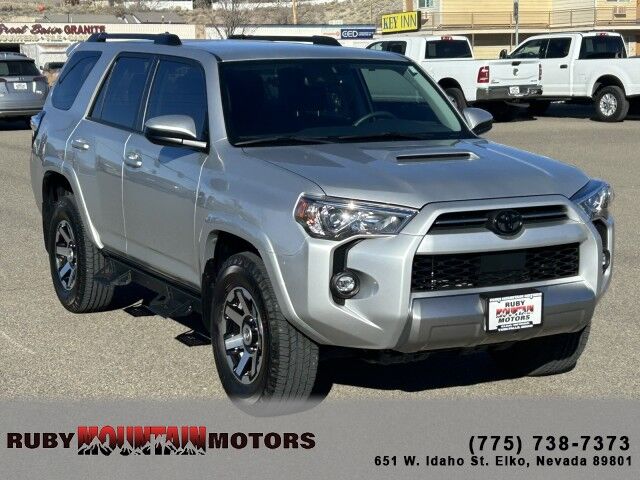 2022 Toyota 4Runner TRD Off-Road