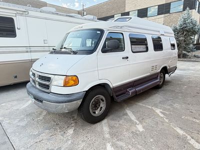 2000 Roadtrek 190 versatile