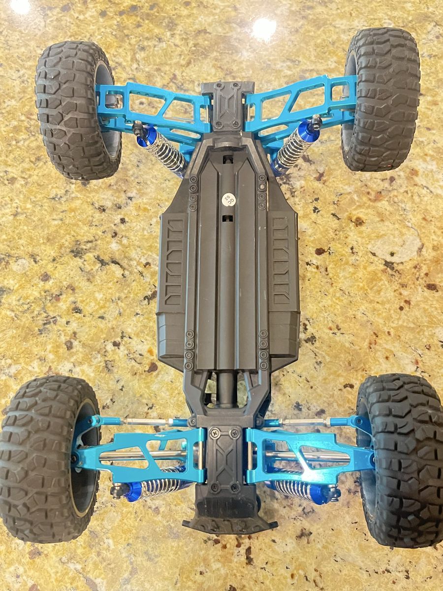 Main image 6