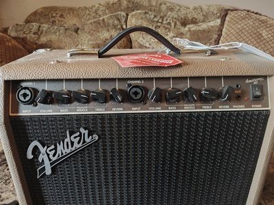 Fender Acoustasonic 40 Acoustic Guitar Amplifier - PR 4474 Model with Balanced Line Out