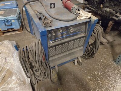 Miller Gold Star 452 TIG/Stick Welder