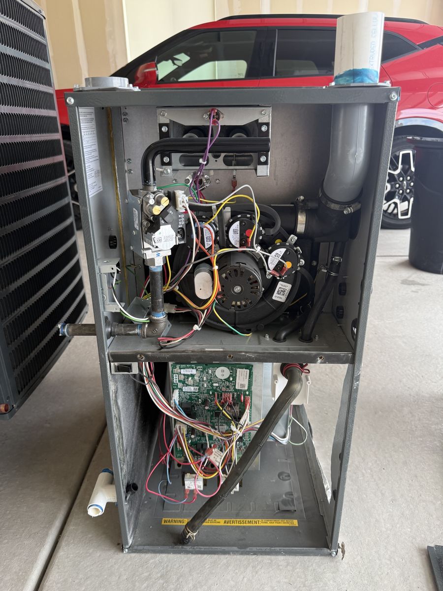 Main image 6