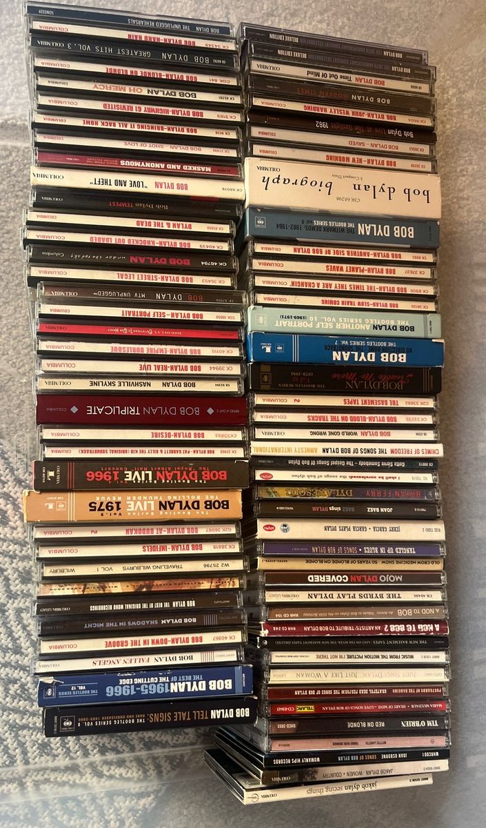 MASSIVE Bob Dylan CD collection — 75 titles, 90 cds. - Be the coolest person on your block