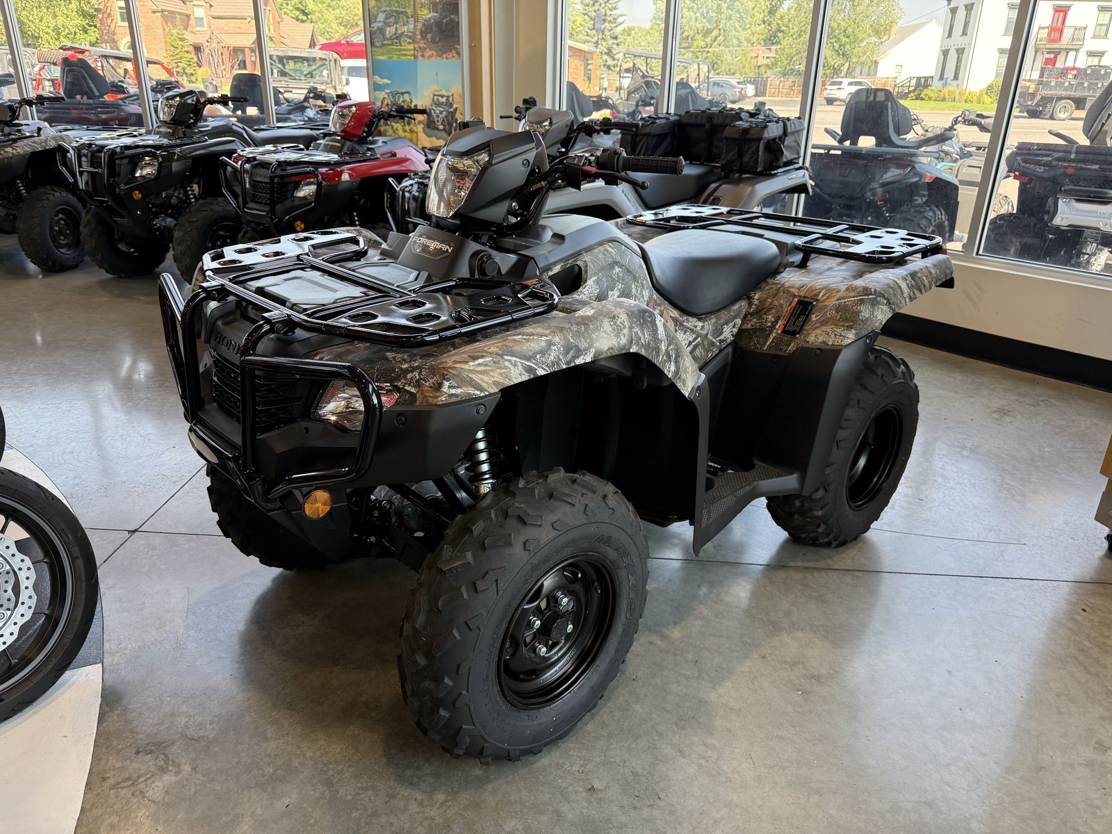 2026 HONDA FourTrax Foreman 4x4 Hero Red - H00120
