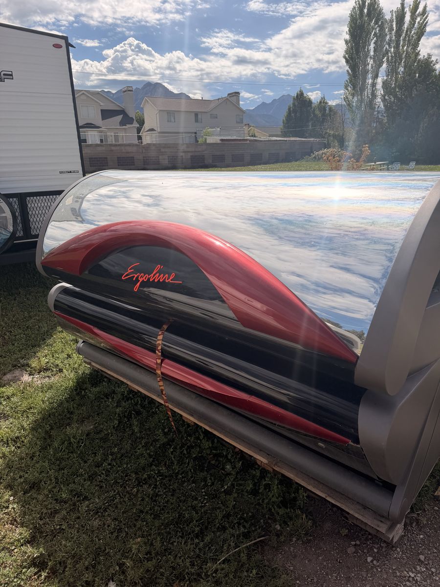 Ergoline Classic 600 Tanning Bed