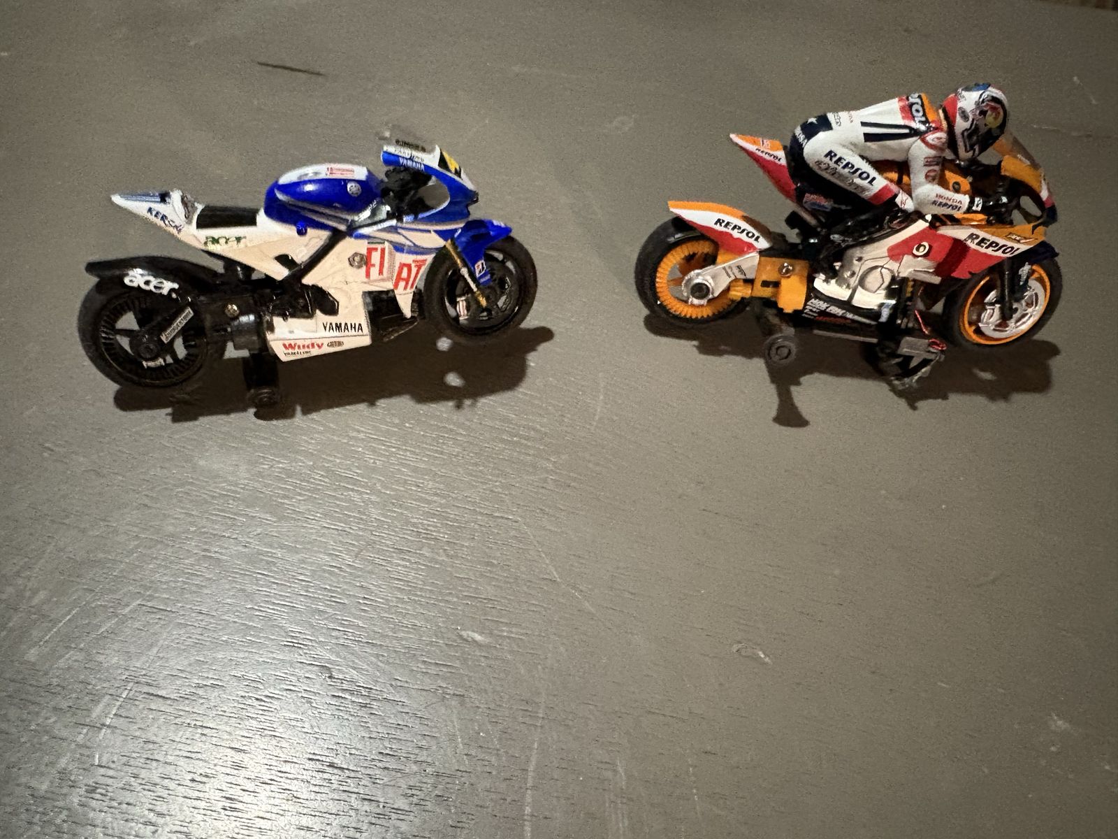 Diecast Motorcycle Toys Model Fiat Yamaha & Repsol Honda
