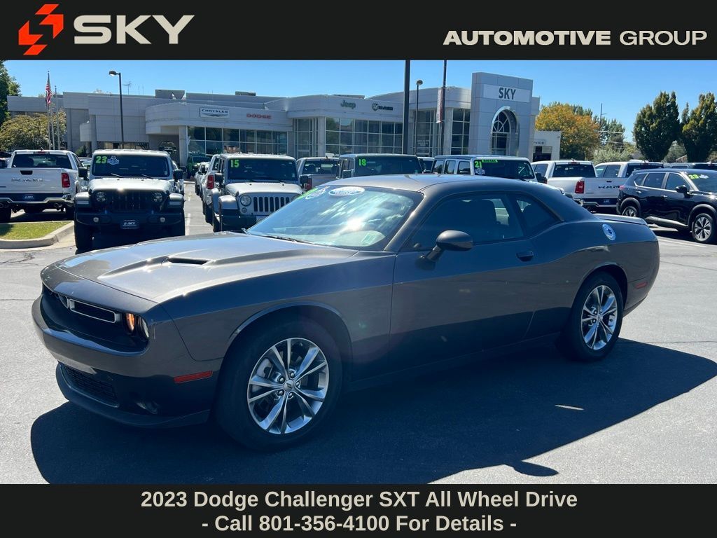 2023 DODGE CHALLENGER SXT