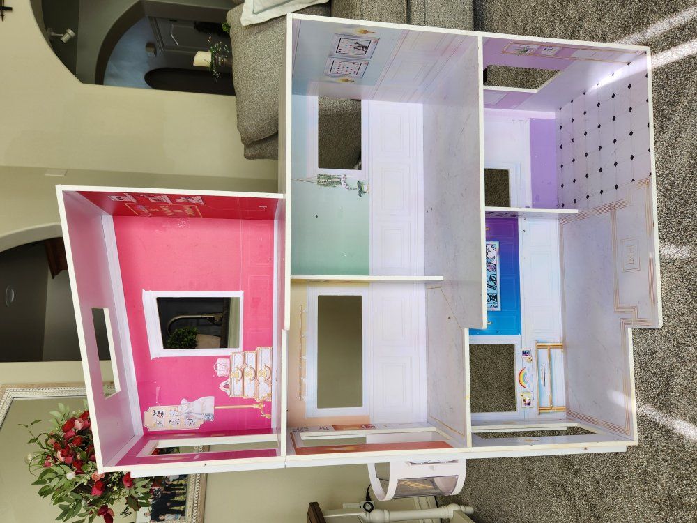 Rainbow High Dollhouse