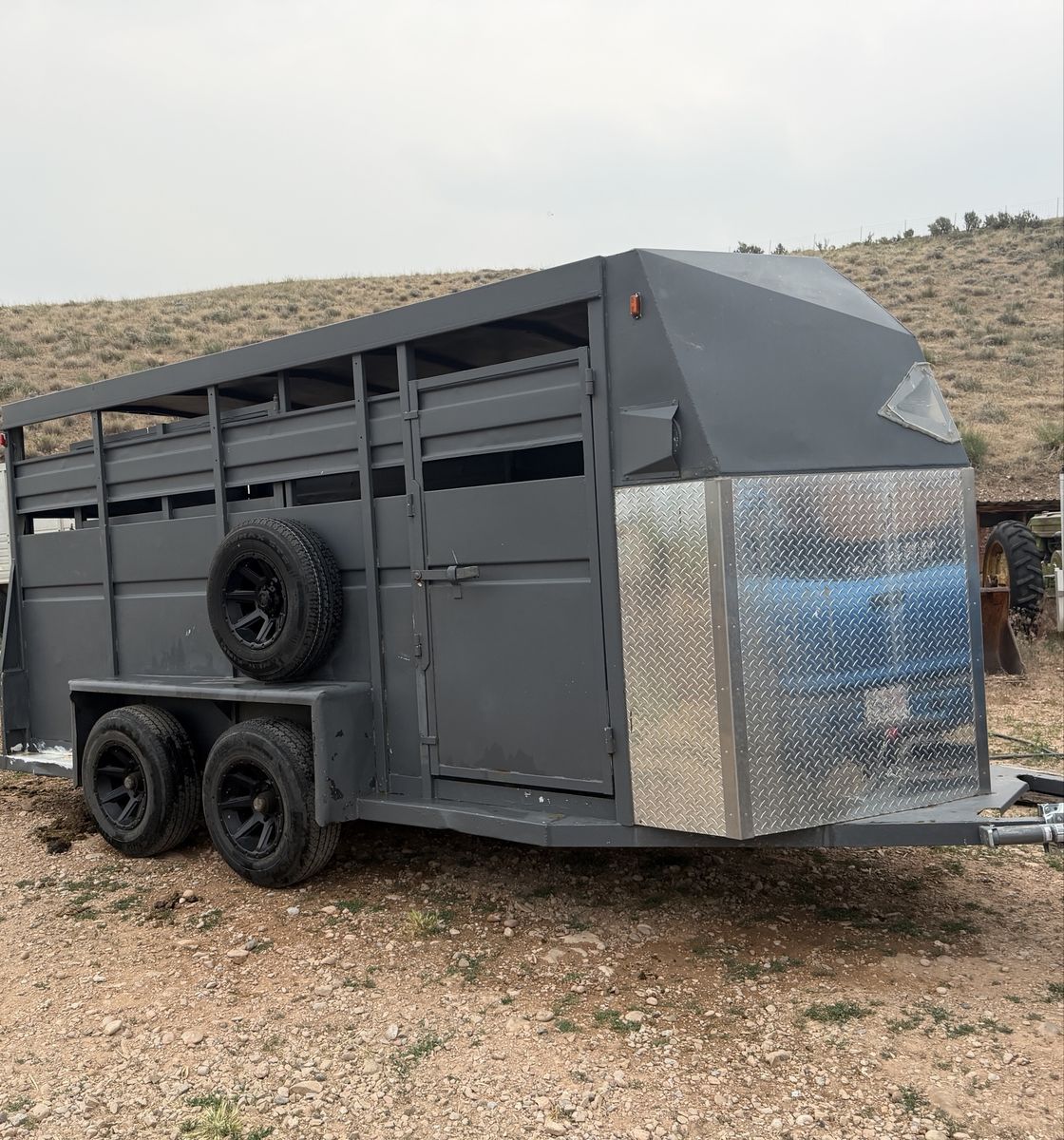 Horse trailer