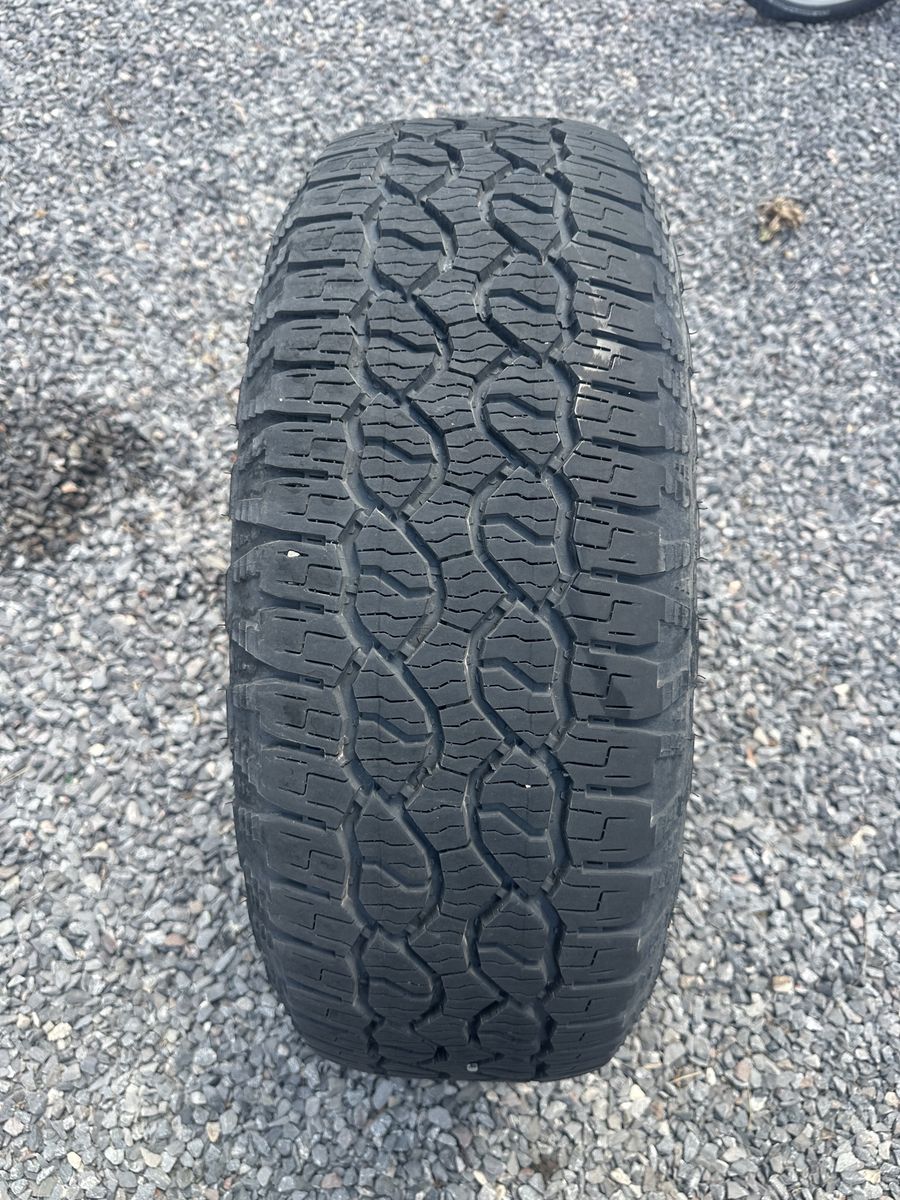 2 Goodyear Wrangler All-Terrain Tires (Lightly Used) 275/65R18