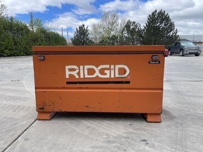 48" Rigid Tool Box With Locks