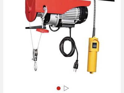 Pittsburgh 440 lb. Electric Hoist with Remote Control. New in box. Paid $150
