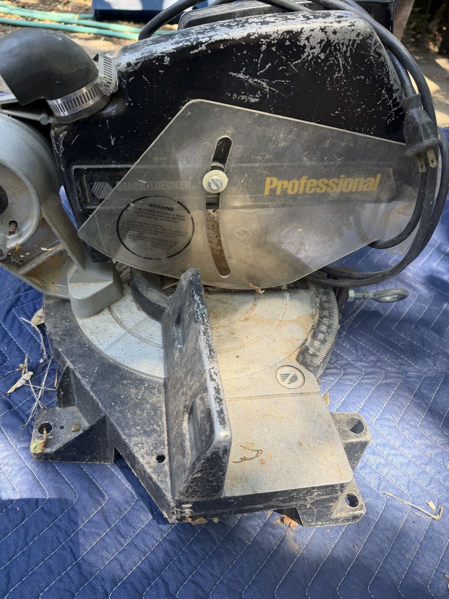 Black & Decker 1703-1 10" Professional Miter Saw - 5000 RPM, 12A Double Insulated