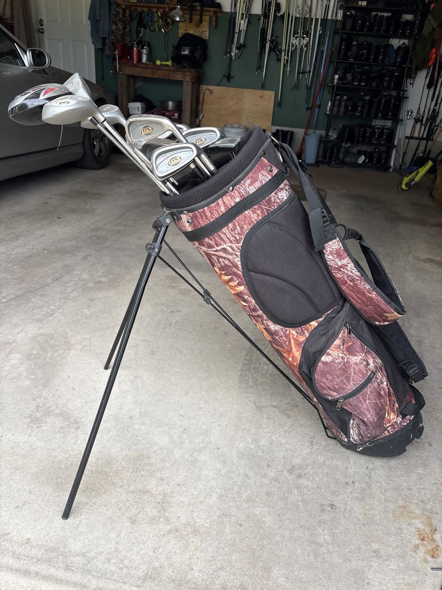 Golf bag and clubs