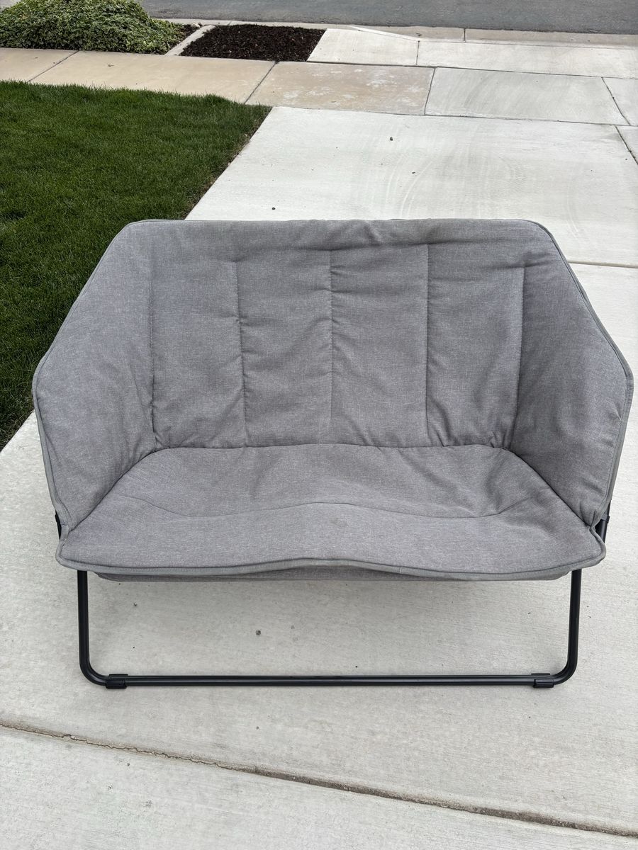 Gray Fabric Folding Loveseat / Outdoor Camp Bench