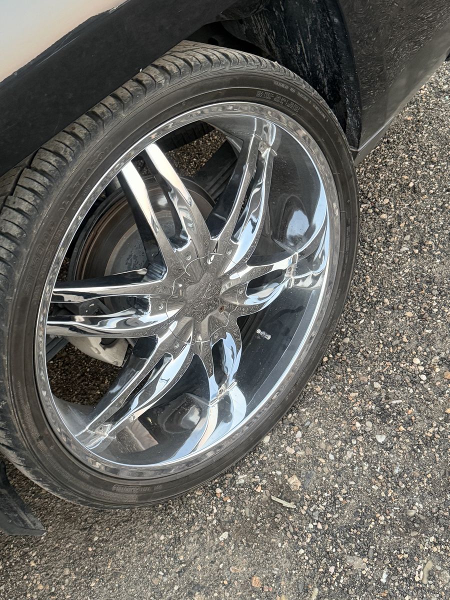 26” chrome Visera wheels and tires for sale or trade for 24” wheels and tires