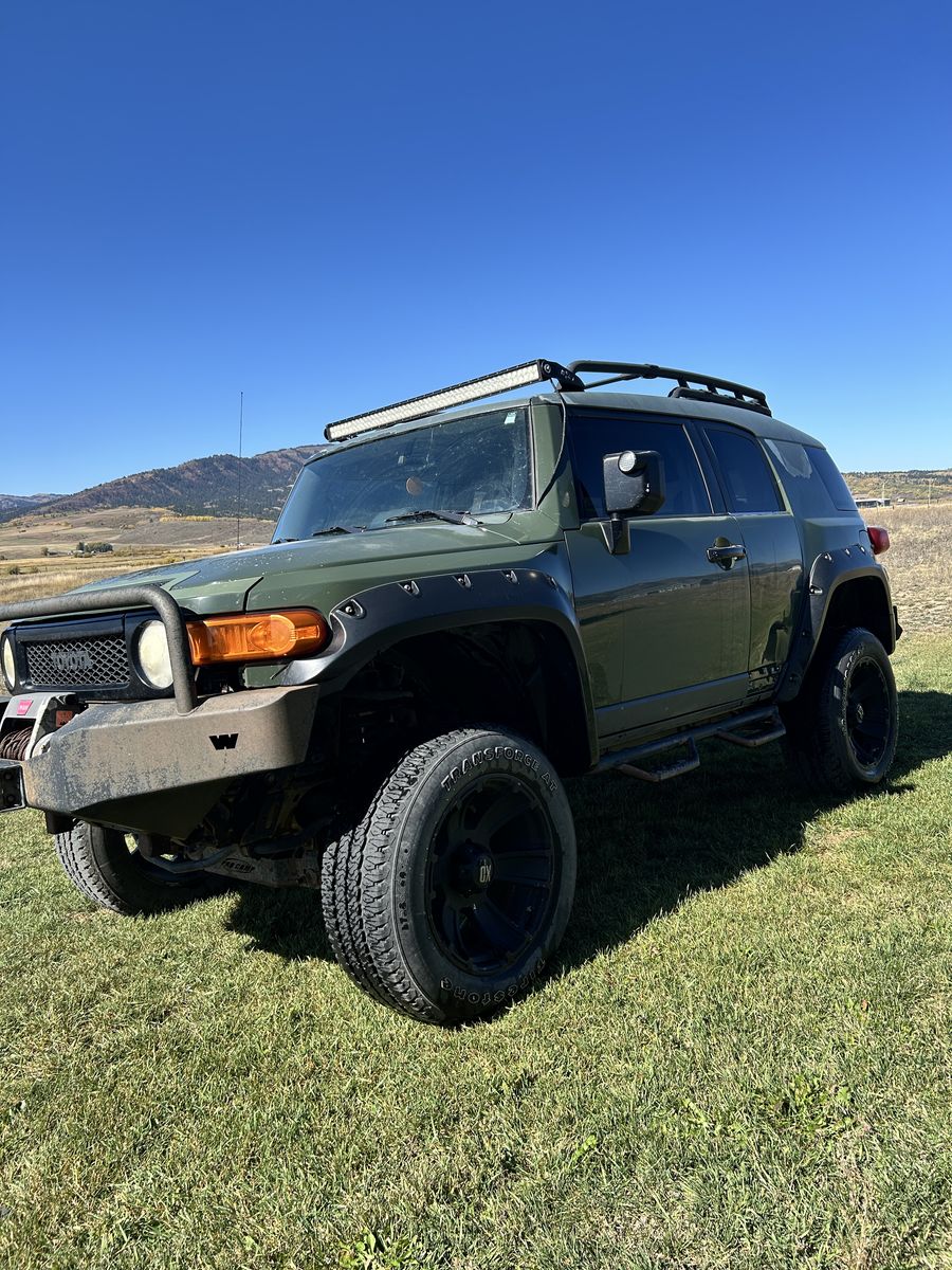 2010 Toyota FJ Cruiser Base