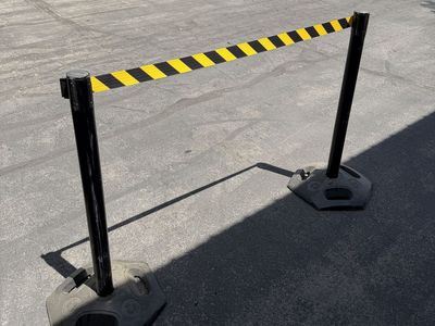 5 stanchions