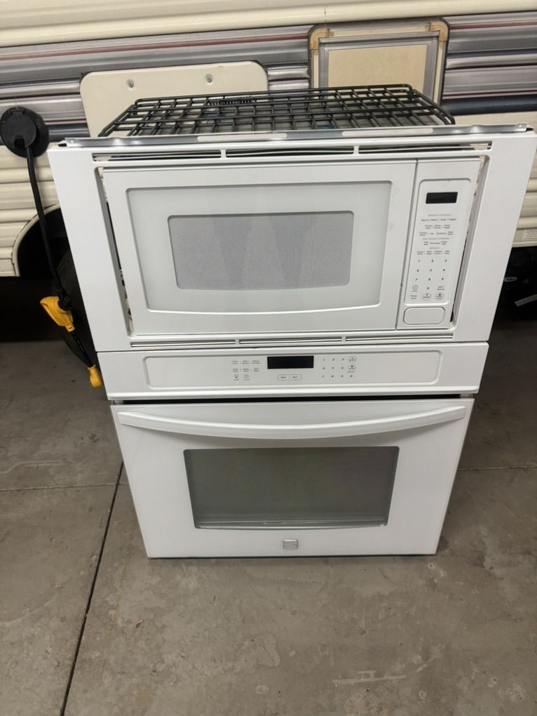 Kenmore Microwave/oven Combination