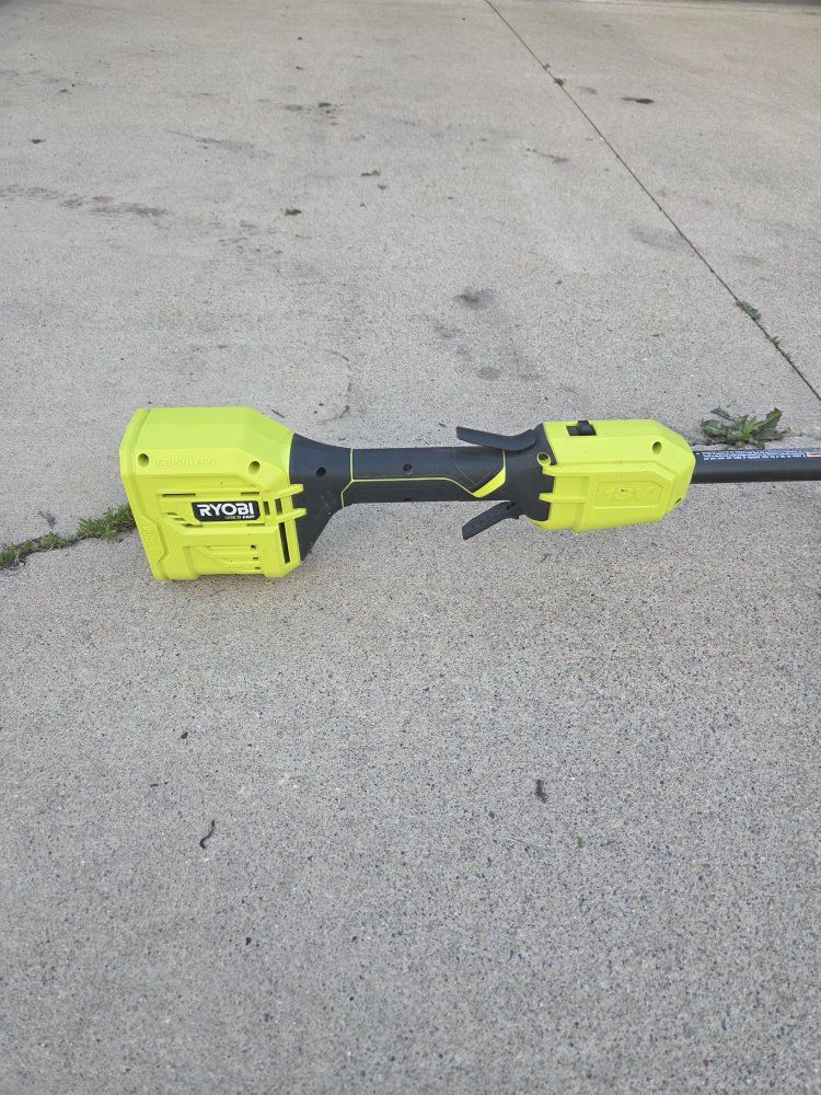 Ryobi 18V trimmer
