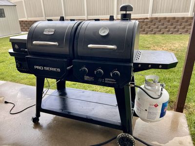 Pit Boss Pro Series 850 Wood Pellet & Gas Combo Grill Smoker
