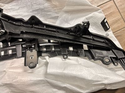 Toyota Corolla Front Bumper Grill