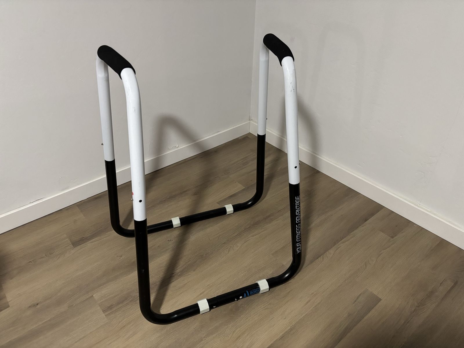 Ultimate Body Press Dip Equipment