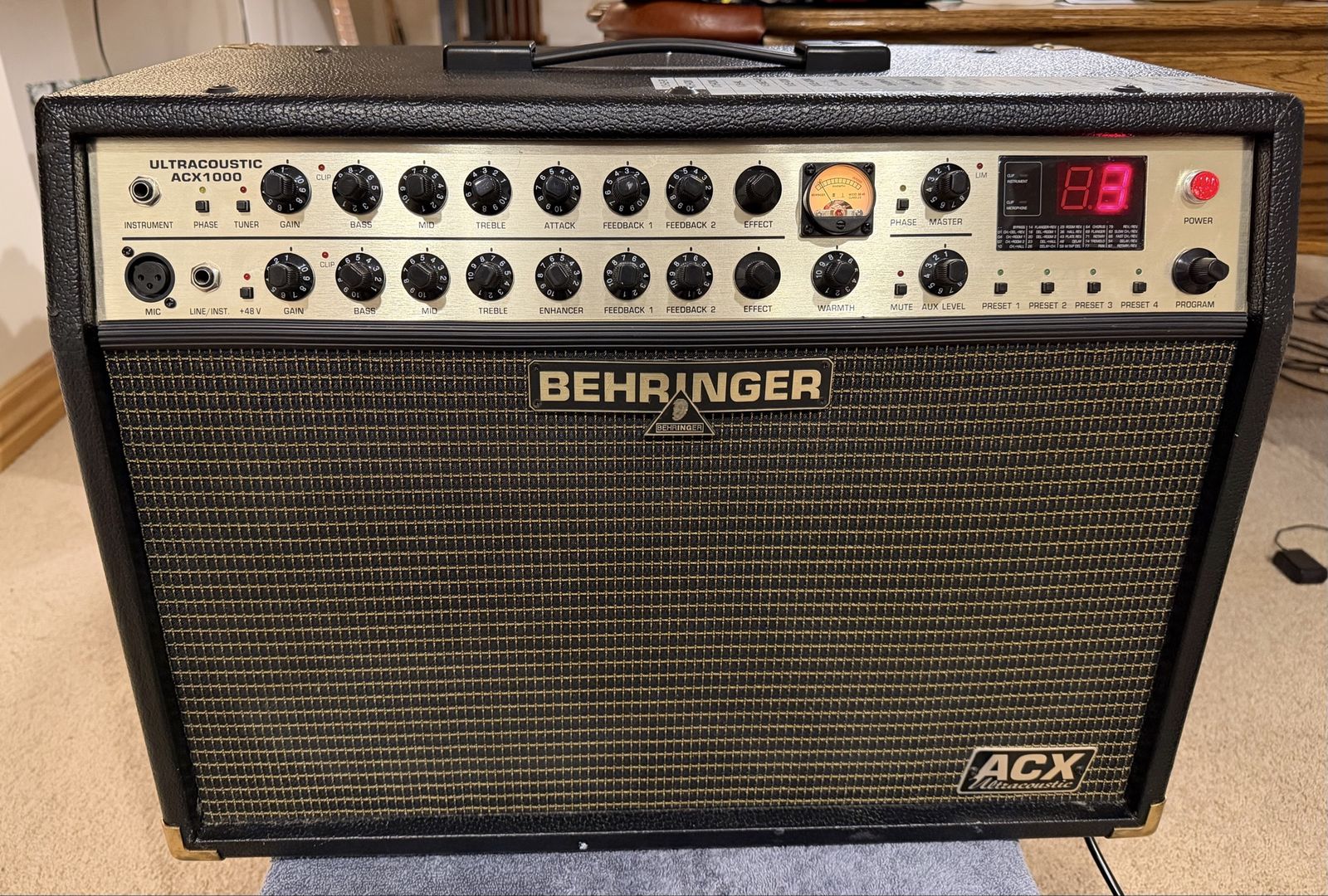 Behringer Ultracoustic ACX1000 Acoustic Amplifier