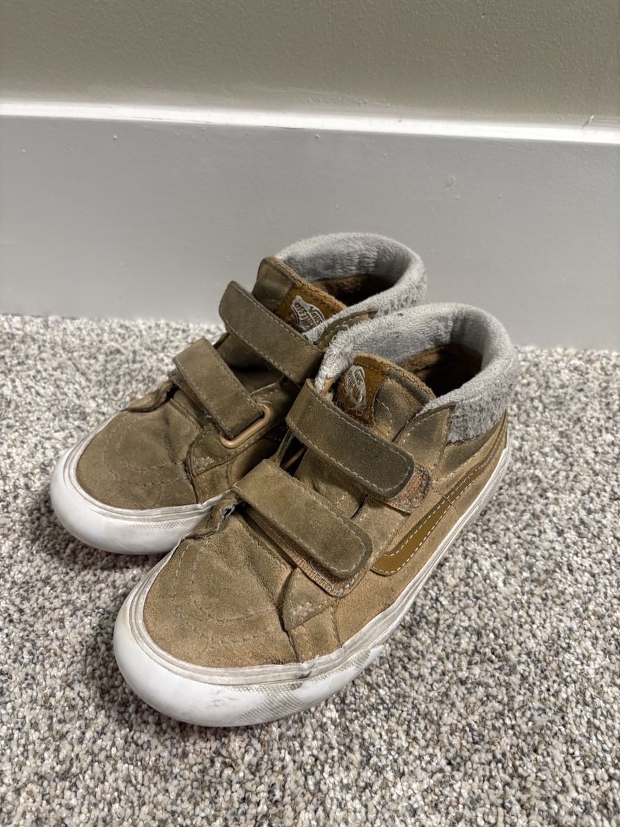 Kid’s vans boots