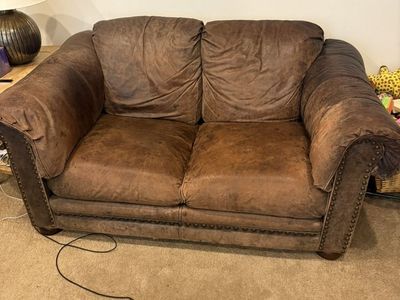 Free Leather Couch And Loveseat