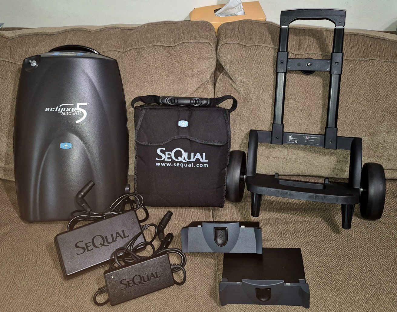 Like-New! 6 hours SeQual Eclipse 5 Portable Oxygen Concentrator autoSAT 2 Batteries, Cart, AC wall, DC auto/car adapters & Bag