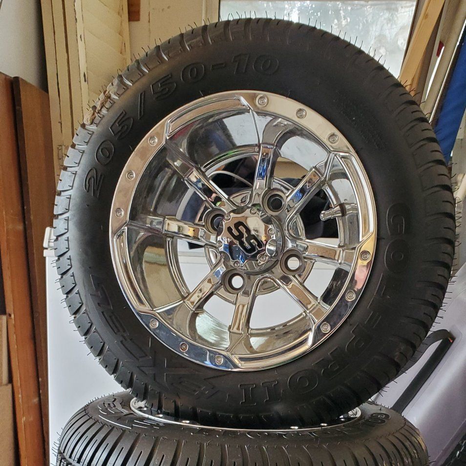 Golf cart wheels and tires