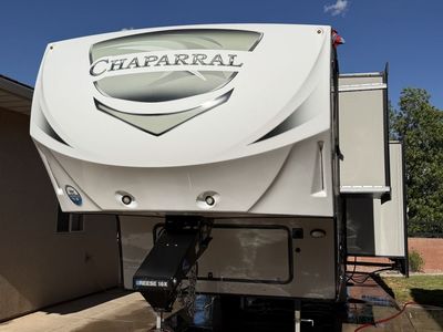 2019 Coachmen Chaparral Lite 295BH Bunkhouse Fifth Wheel.