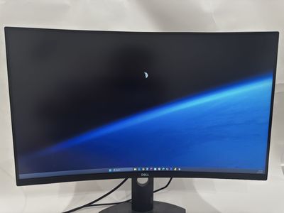 32” Curved Dell Gaming Monitor 1440p 165hz Refresh Rate